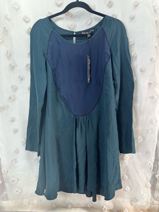 Elizabeth and James Dresses & Skirts - NWT Elizabeth and James Colorblock Suvi 100% Silk Mini Dress Size 2